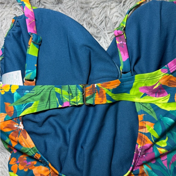 Kona Sol Tropical Floral One Piece Swimsuit - Multicolor Size Small NWT - Picture 4 of 6